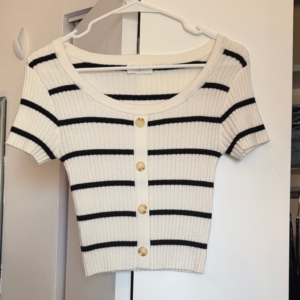 Like New Blu Pepper Black and White Striped Faux Button Detail Crop Top